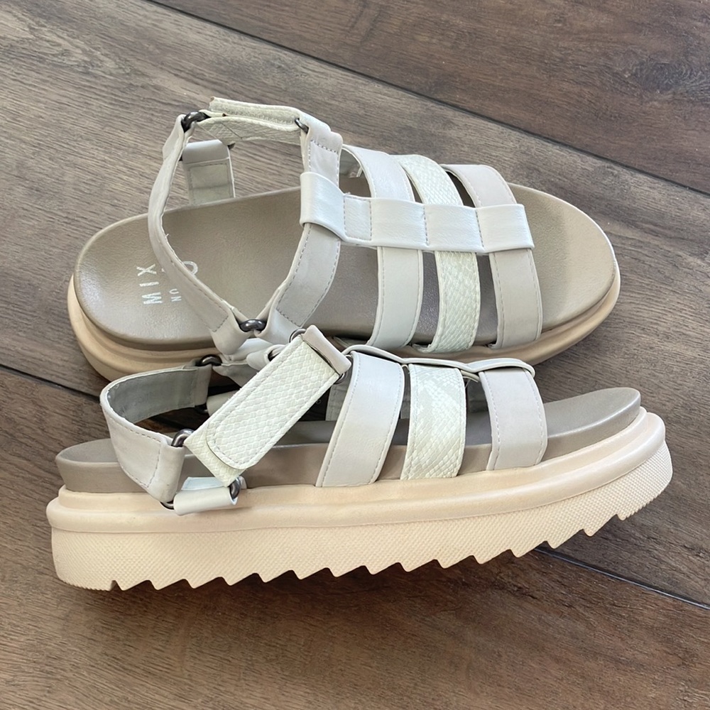 New Platform Sandals